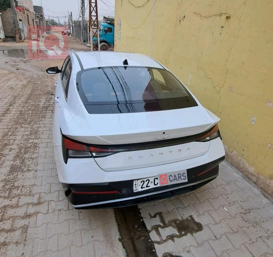 هيونداي النترا